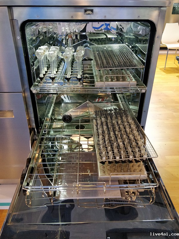 1598345124338069.jpg 微信图片_2020082516370011_副本.jpg