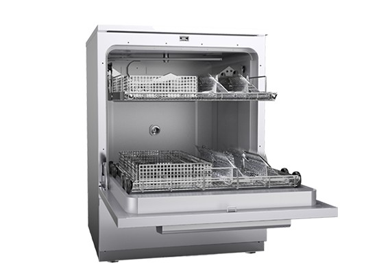 如何操作洗瓶机和维护保养，提高清洗的质量？